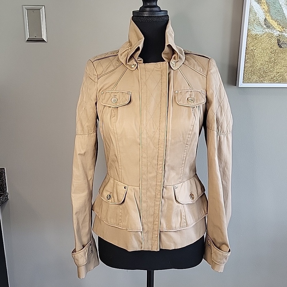 White House Black Market Women's Fitted Zip‎ Front Jacket Size 00